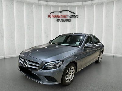 Gebraucht Mercedes C180 122 PS (89 kW) 2020 Grau Limousine