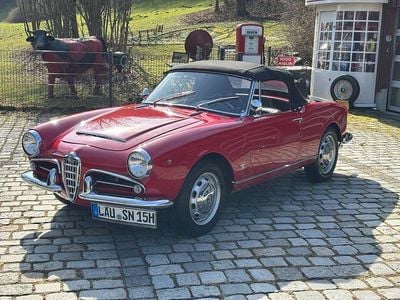 Usata Alfa Romeo Giulia Spider 92 CV (67 kW) 1964 Rosso Cabrio