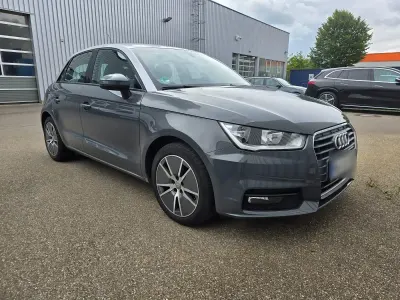 Gebraucht Audi A1 Sportback 95 PS (69 kW) 2016 Grau Kleinwagen