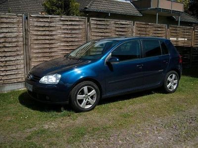 Gebraucht VW Golf VI United 102 PS (75 kW) 2008 Blau Kleinwagen