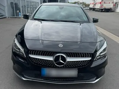 Brugt Mercedes CLA180 122 HK (89 kW) 2018 Sort Sedan