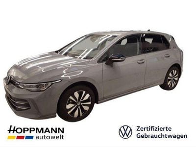 Mondsteingrau Gebraucht 2024 VW Golf Goal Limousine | 24.990 € (Guter Preis)