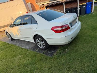 Mercedes E220