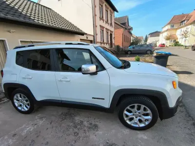 Gebraucht Jeep Renegade Limited 140 PS (102 kW) 2015 Weiß SUV
