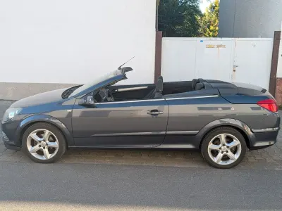 Usata Opel Astra Cabriolet 105 CV (77 kW) 2006 Grigio Cabrio