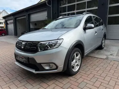 Gebraucht Dacia Logan MCV Stepway 90 PS (66 kW) 2019 Silber Kombi