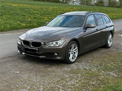 Andere farben Gebraucht 2013 BMW 320 Kombi | 9.300 € (Fairer Preis)