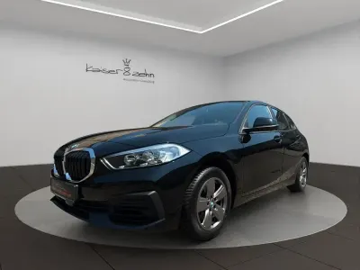 Gebraucht BMW 118 Advantage 140 PS (102 kW) 2020 Schwarz Kleinwagen