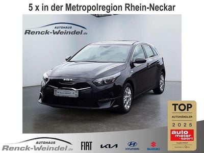 Zilinaschwarz Gebraucht 2024 Kia Ceed Vision Kleinwagen | 23.289 € (Fairer Preis)
