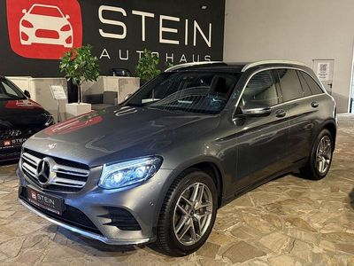 Grau Gebraucht 2017 Mercedes GLC250 AMG SUV | 28.490 € (Fairer Preis)