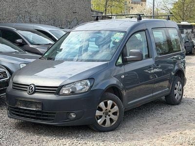 Second-hand VW Caddy Trendline 102 CP (75 kW) 2011 Gri Monovolum