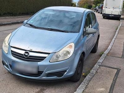 Begagnad Opel Corsa 80 HK (58 kW) 2009 Blå Halvkombi