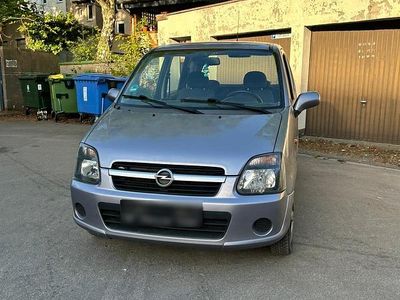 Begagnad Opel Agila 75 HK (55 kW) 2005 Lila Minibuss