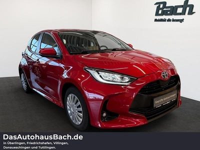 Usata Toyota Yaris Hybrid Team 116 CV (85 kW) 2022 Rosso Utilitaria