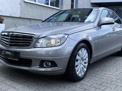 Gebraucht Mercedes C220 170 PS (125 kW) 2007 Silber Limousine