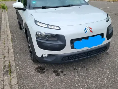 Gebraucht Citroën C4 110 PS (80 kW) 2014 Weiß Limousine