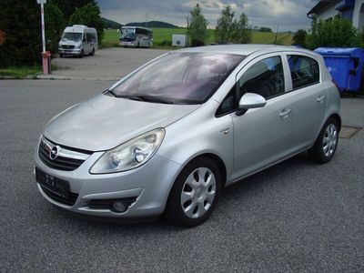 Gebraucht Opel Corsa Edition 90 PS (66 kW) 2008 Silber Limousine