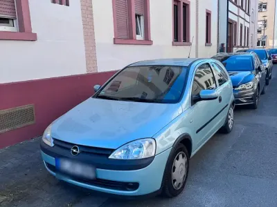 Używany Opel Corsa 75 KM (55 kW) 2002 Zielony Hatchback