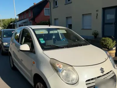 Gebraucht Suzuki Alto 69 PS (50 kW) 2010 Weiß Kleinwagen