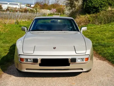 Usata Porsche 944 168 CV (123 kW) 1984 Argento Coupé