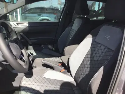 Uusi VW Polo R-line 95 HP (69 kW) 2026 Musta Viistoperä