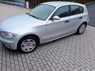 Gebraucht BMW 116 116 PS (85 kW) 2006 Silber Kleinwagen