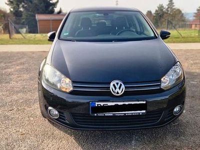 Gebraucht VW Golf VI Team 122 PS (89 kW) 2011 Schwarz Kleinwagen