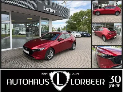 Gebraucht Mazda 3 Selection 122 PS (89 kW) 2020 Rot Limousine