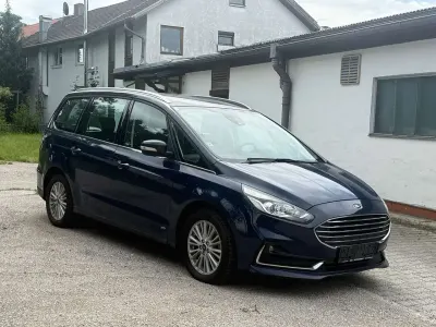 Gebraucht Ford Galaxy Titanium 190 PS (139 kW) 2022 Blazerblau Van / Kleinbus