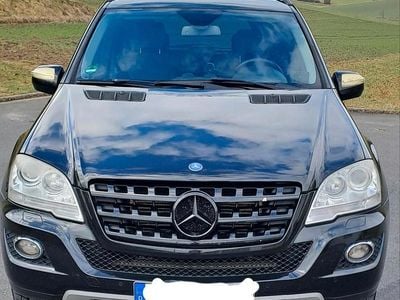 Usata Mercedes ML320 224 CV (164 kW) 2008 Nero SUV