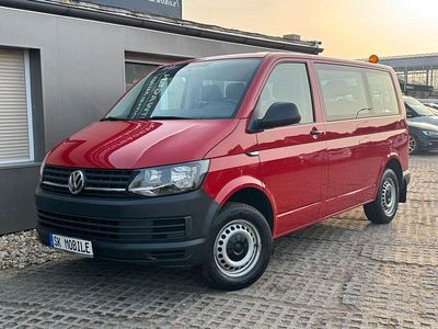 Gebraucht VW Caravelle Trendline 102 PS (75 kW) 2020 Rot Van / Kleinbus