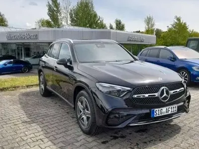 Gebraucht Mercedes GLC220 197 PS (144 kW) 2025 Schwarz SUV