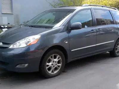 Gebraucht Toyota Sienna Limited 232 PS (170 kW) 2008 Grau Van / Kleinbus