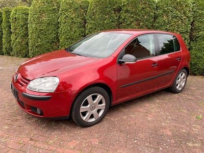 Gebraucht VW Golf VI Trendline 80 PS (58 kW) 2008 Rot Kleinwagen