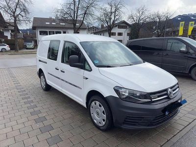 Gebraucht VW Caddy Maxi 122 PS (89 kW) 2016 Weiß Van / Kleinbus