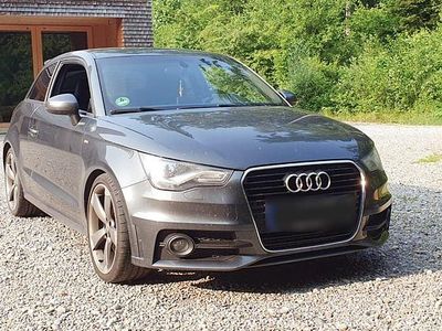 Gebraucht Audi A1 S-Line 185 PS (136 kW) 2012 Grau Kleinwagen