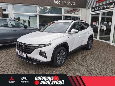 Gebraucht Hyundai Tucson Select 136 PS (100 kW) 2021 Weiß SUV