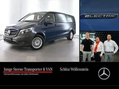 Usata Mercedes e-Vito 11 kW (15 CV) 2022 Blu Furgone
