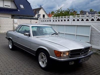 Silber Gebraucht 1979 Mercedes SLC450 Style Coupé | 26.900 €
