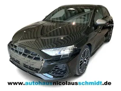 Gebraucht Audi S3 Sport 333 PS (244 kW) 2026 Schwarz Limousine