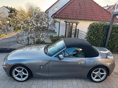 Gebraucht BMW Z4 Sport Line 231 PS (169 kW) 2003 Grau Cabrio