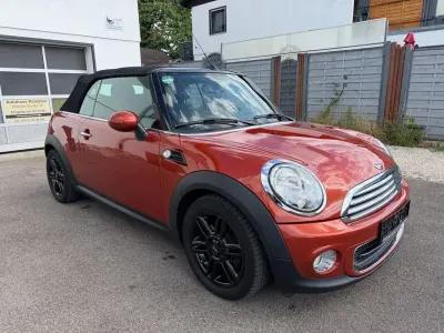 Gebraucht Mini One Cabriolet Pepper 98 PS (72 kW) 2012 Orange Cabrio