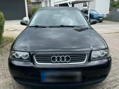 Gebraucht Audi A3 Attraction 125 PS (91 kW) 2002 Schwarz Kleinwagen