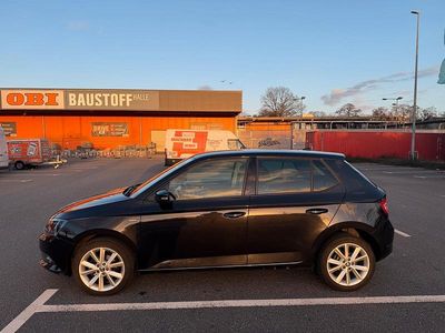 Gebraucht Skoda Fabia Clever 59 PS (43 kW) 2018 Schwarz Kleinwagen