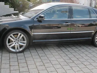 Gebraucht VW Phaeton Exclusive 239 PS (175 kW) 2013 Schwarz Limousine