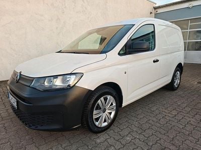 Gebraucht VW Caddy Basis 75 PS (55 kW) 2021 Weiß Van / Kleinbus