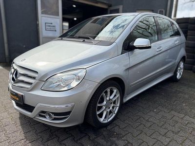 Gebraucht Mercedes B170 116 PS (85 kW) 2008 Silber Van / Kleinbus