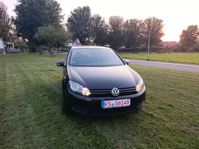 Gebraucht VW Golf VI Trendline 80 PS (58 kW) 2010 Schwarz Limousine