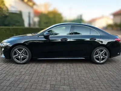 Gebraucht Mercedes CLA200 AMG line 163 PS (119 kW) 2023 Schwarz Coupé