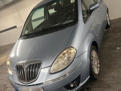 Gebraucht Lancia Musa 95 PS (69 kW) 2008 Blau Van / Kleinbus